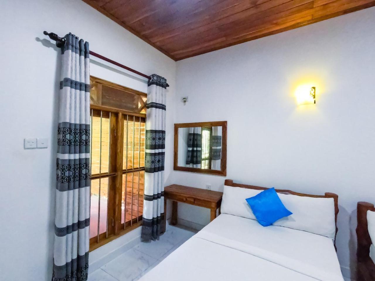 Wild Heaven Udawalawe Hotel Bagian luar foto