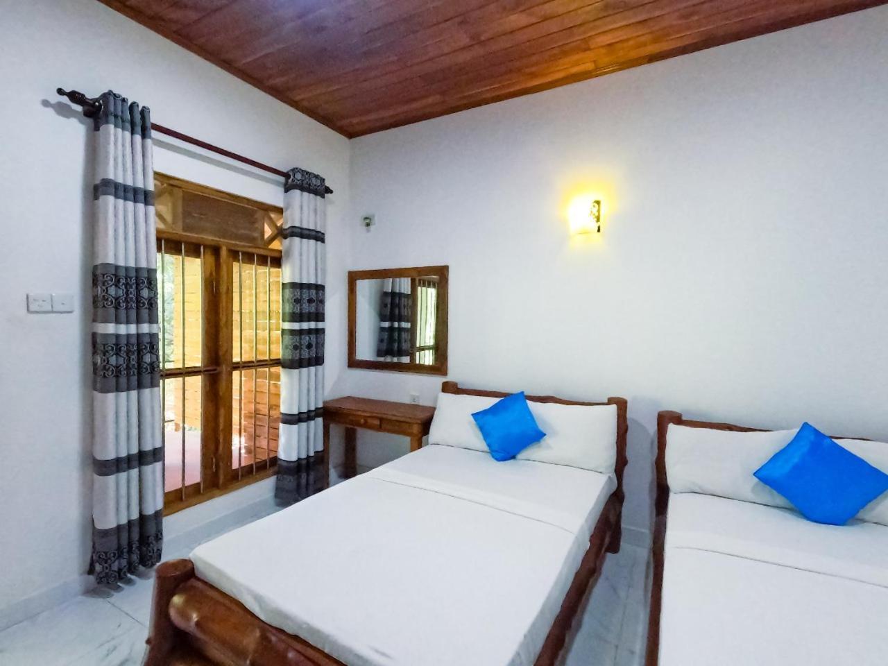 Wild Heaven Udawalawe Hotel Bagian luar foto
