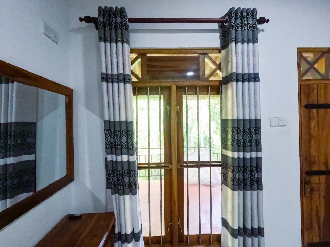 Wild Heaven Udawalawe Hotel Bagian luar foto