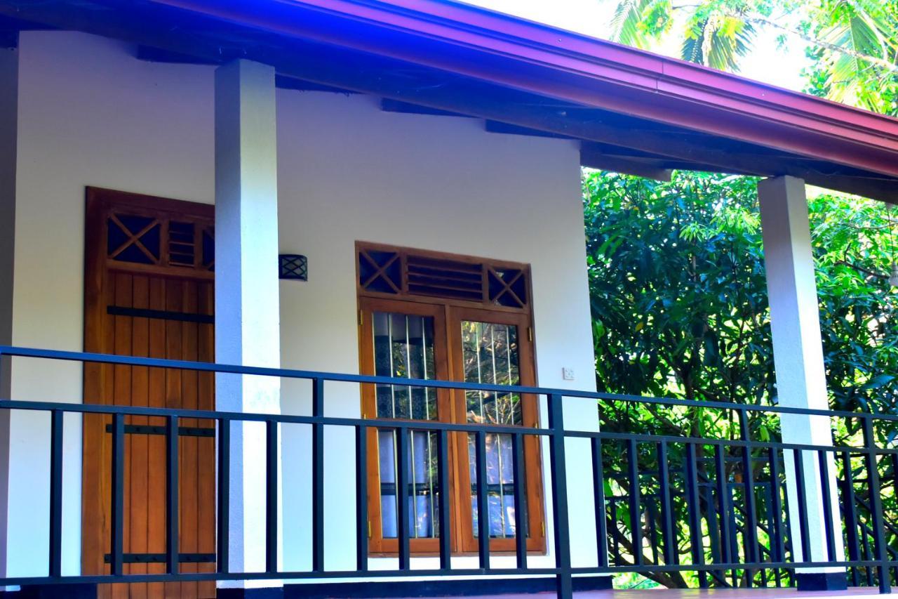 Wild Heaven Udawalawe Hotel Bagian luar foto